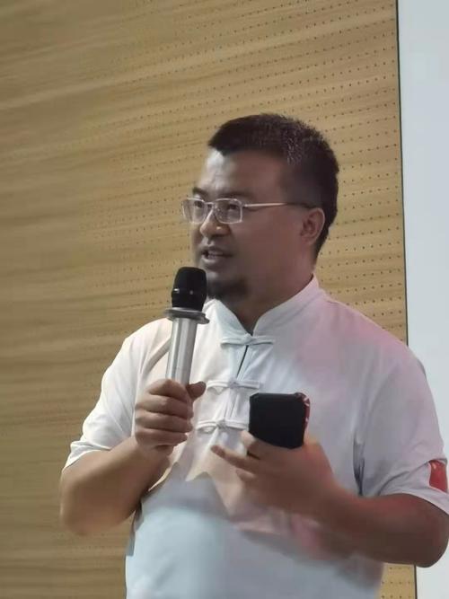 江苏洋河新区“乡村资产管理系统”专家论证会 以投资管理为引擎，激活乡村振兴新动能
